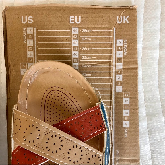 NWOT Multi Color Wedge Sandal - Picture 11 of 16